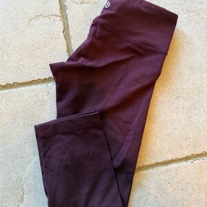 lululemon athletica Women’s Burgundy Cropped Leggings